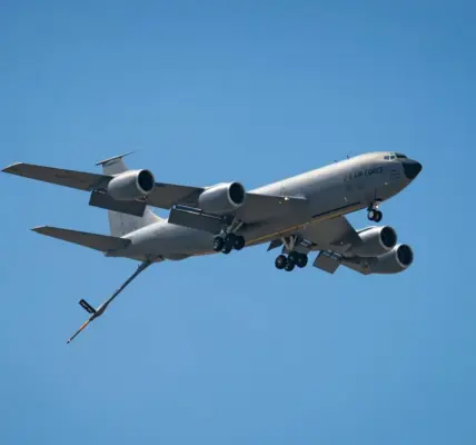 boeing kc-135 stratotanker — NZ news