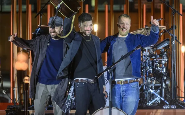 mumford and sons — NZ news