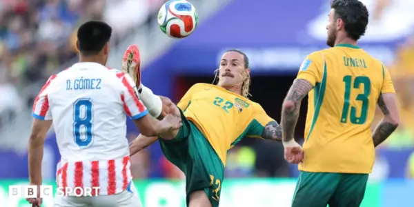 Live: Socceroos coach stuns with six changes ahead of Paraguay clash