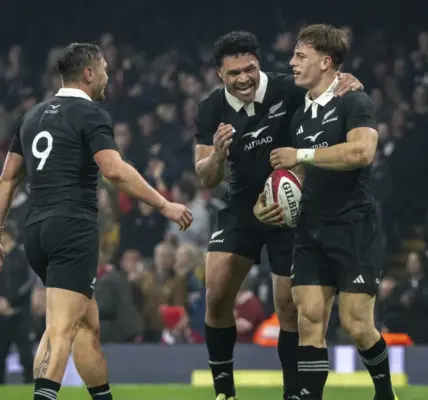 Love wins race for No 10 jersey as Rennie names two debutants in first side - NZ Herald