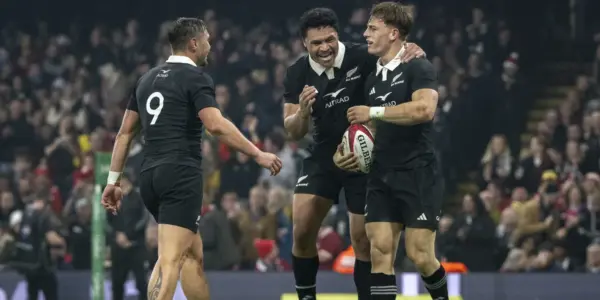 Love wins race for No 10 jersey as Rennie names two debutants in first side - NZ Herald