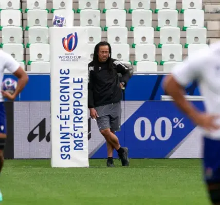 France team v All Blacks: Damian Penaud back, Aussie lock debuts - Planet Rugby